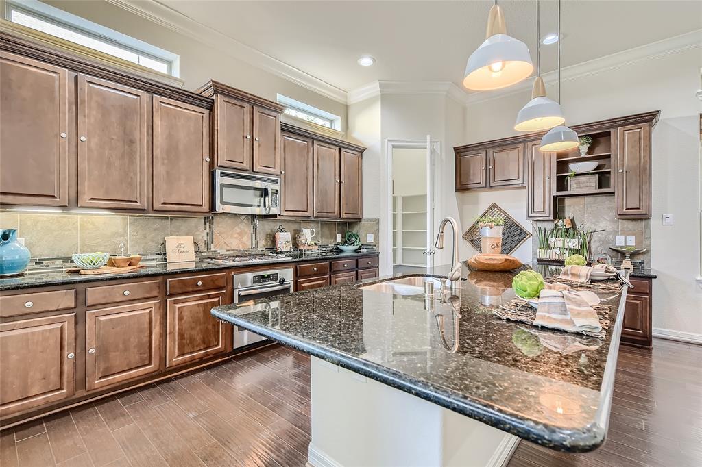 13216 3 Leighton Gardens Drive, Houston, Texas 77077, 4 Bedrooms Bedrooms, 9 Rooms Rooms,4 BathroomsBathrooms,Single-family,For Sale,Leighton Gardens,67670493