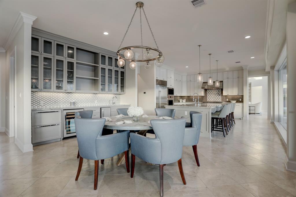 1802 2 Ray Shell Court, Seabrook, Texas 77586, 6 Bedrooms Bedrooms, 15 Rooms Rooms,5 BathroomsBathrooms,Single-family,For Sale,Ray Shell,82443225