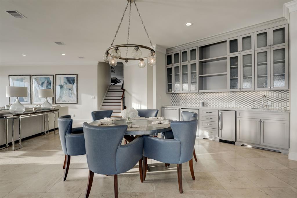 1802 2 Ray Shell Court, Seabrook, Texas 77586, 6 Bedrooms Bedrooms, 15 Rooms Rooms,5 BathroomsBathrooms,Single-family,For Sale,Ray Shell,82443225