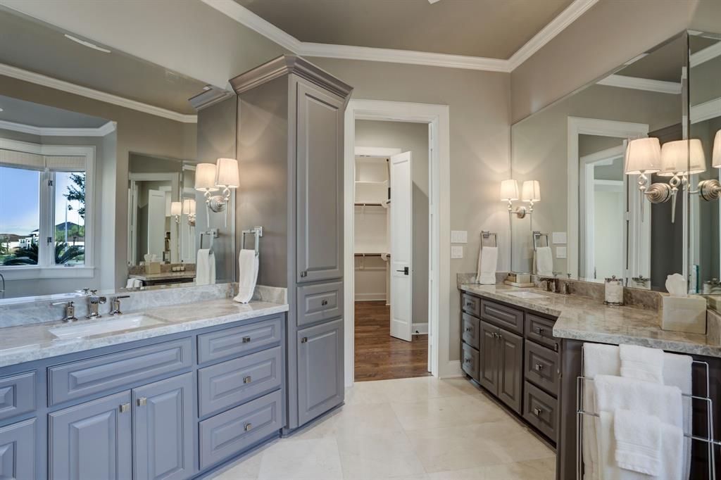 1802 2 Ray Shell Court, Seabrook, Texas 77586, 6 Bedrooms Bedrooms, 15 Rooms Rooms,5 BathroomsBathrooms,Single-family,For Sale,Ray Shell,82443225