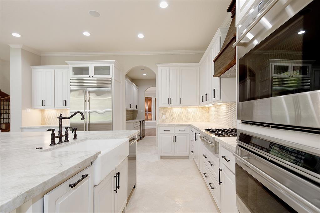 22 2 Double Green Circle, The Woodlands, Texas 77382, 6 Bedrooms Bedrooms, 15 Rooms Rooms,5 BathroomsBathrooms,Single-family,For Sale,Double Green,68128729