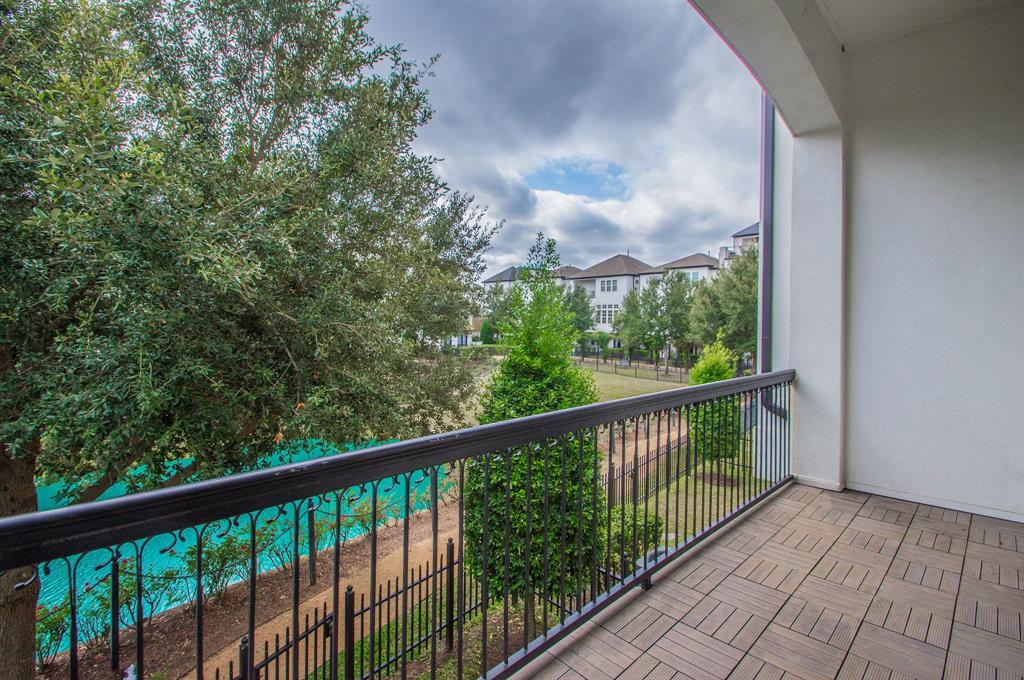 5717 4 Arabelle Crest, Houston, Texas 77007, 3 Bedrooms Bedrooms, 8 Rooms Rooms,4 BathroomsBathrooms,Single-family,For Sale,Arabelle Crest,69212130