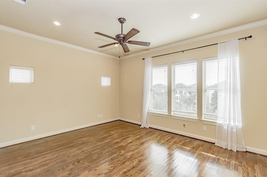 5717 4 Arabelle Crest, Houston, Texas 77007, 3 Bedrooms Bedrooms, 8 Rooms Rooms,4 BathroomsBathrooms,Single-family,For Sale,Arabelle Crest,69212130