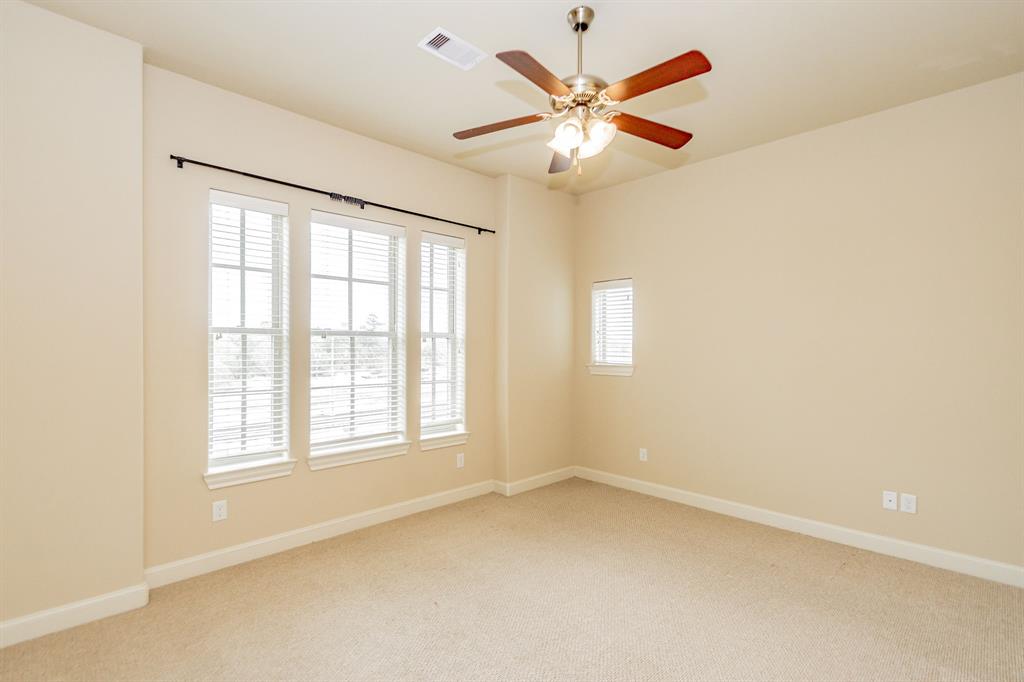 5717 4 Arabelle Crest, Houston, Texas 77007, 3 Bedrooms Bedrooms, 8 Rooms Rooms,4 BathroomsBathrooms,Single-family,For Sale,Arabelle Crest,69212130