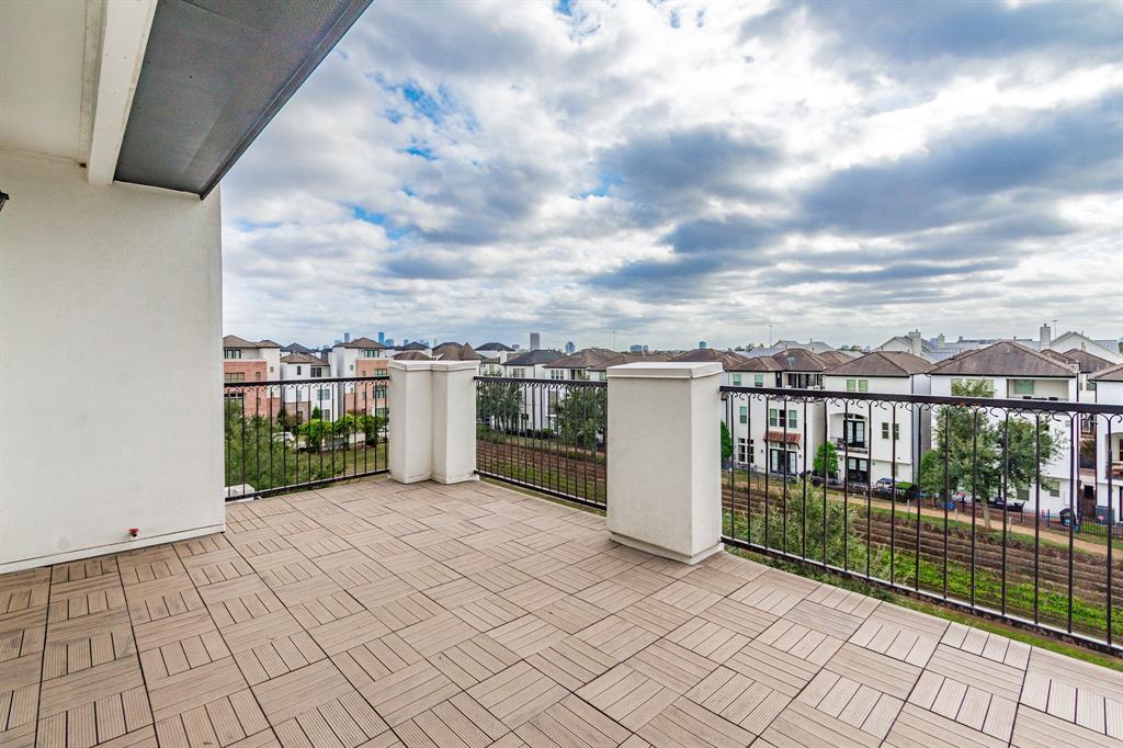 5717 4 Arabelle Crest, Houston, Texas 77007, 3 Bedrooms Bedrooms, 8 Rooms Rooms,4 BathroomsBathrooms,Single-family,For Sale,Arabelle Crest,69212130