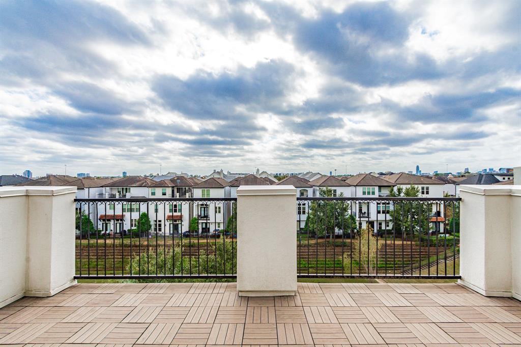 5717 4 Arabelle Crest, Houston, Texas 77007, 3 Bedrooms Bedrooms, 8 Rooms Rooms,4 BathroomsBathrooms,Single-family,For Sale,Arabelle Crest,69212130