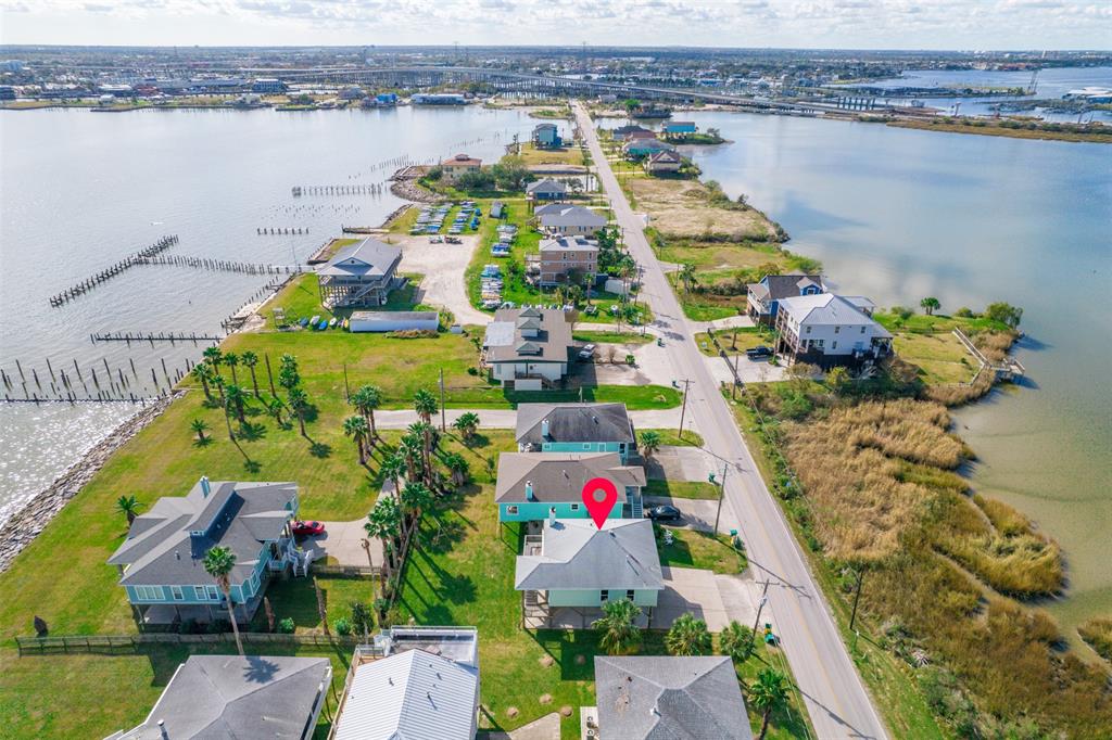 1106 Todville Road, Seabrook, TX 77586