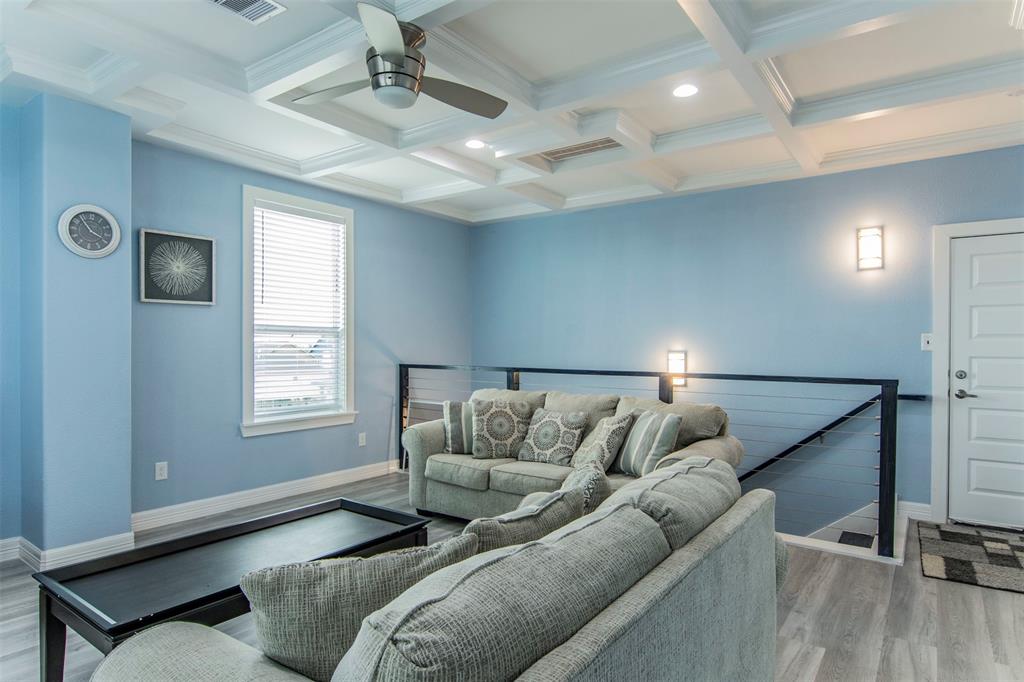 303 2 Gulfway Court, Surfside Beach, Texas 77541, 3 Bedrooms Bedrooms, 7 Rooms Rooms,2 BathroomsBathrooms,Single-family,For Sale,Gulfway,70112189