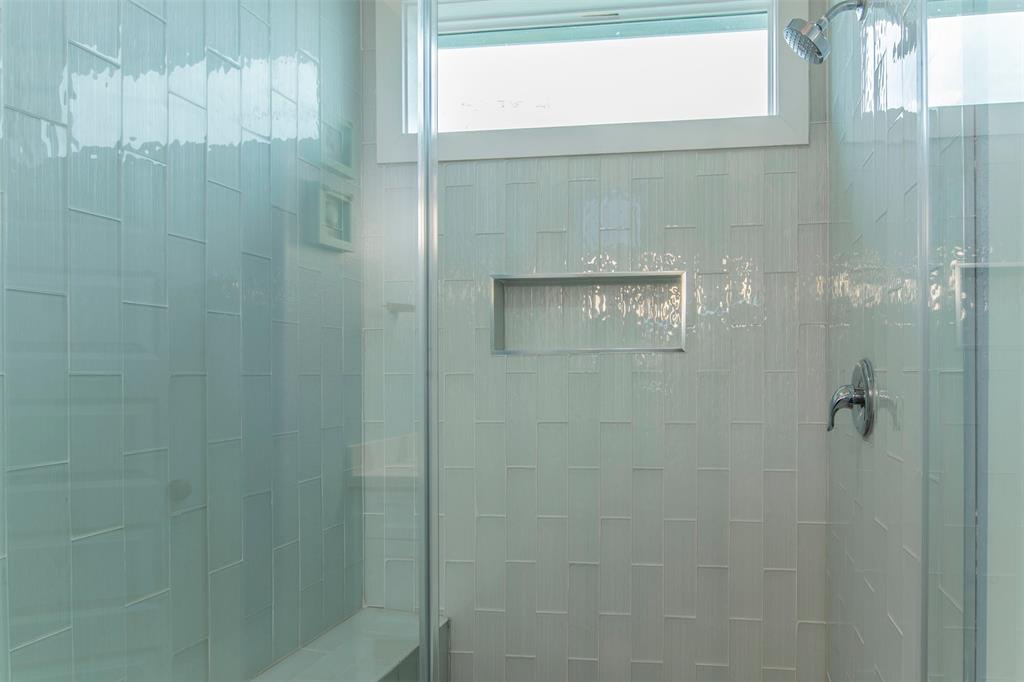 303 2 Gulfway Court, Surfside Beach, Texas 77541, 3 Bedrooms Bedrooms, 7 Rooms Rooms,2 BathroomsBathrooms,Single-family,For Sale,Gulfway,70112189