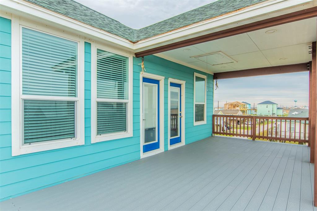 303 2 Gulfway Court, Surfside Beach, Texas 77541, 3 Bedrooms Bedrooms, 7 Rooms Rooms,2 BathroomsBathrooms,Single-family,For Sale,Gulfway,70112189