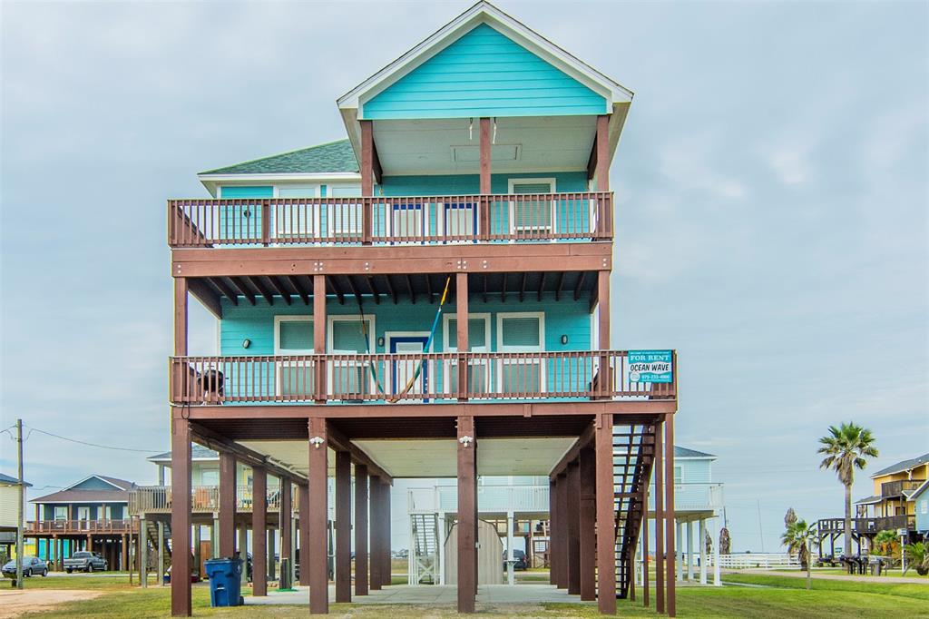 303 2 Gulfway Court, Surfside Beach, Texas 77541, 3 Bedrooms Bedrooms, 7 Rooms Rooms,2 BathroomsBathrooms,Single-family,For Sale,Gulfway,70112189