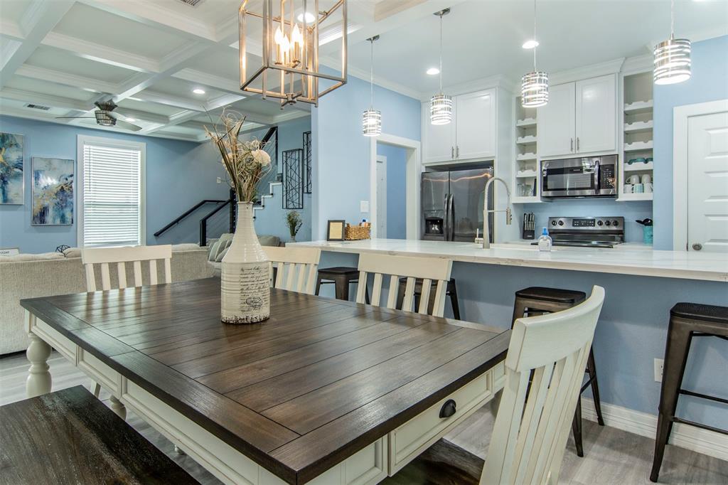 303 2 Gulfway Court, Surfside Beach, Texas 77541, 3 Bedrooms Bedrooms, 7 Rooms Rooms,2 BathroomsBathrooms,Single-family,For Sale,Gulfway,70112189