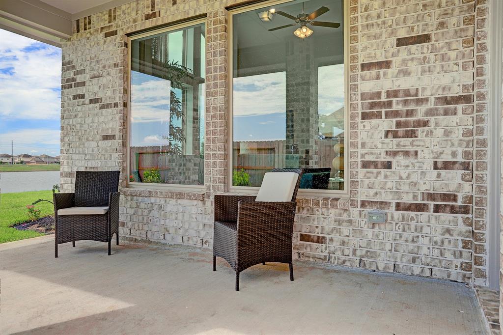 2906 2 Close Reach Road, Manvel, Texas 77578, 5 Bedrooms Bedrooms, 16 Rooms Rooms,4 BathroomsBathrooms,Single-family,For Sale,Close Reach,73917356