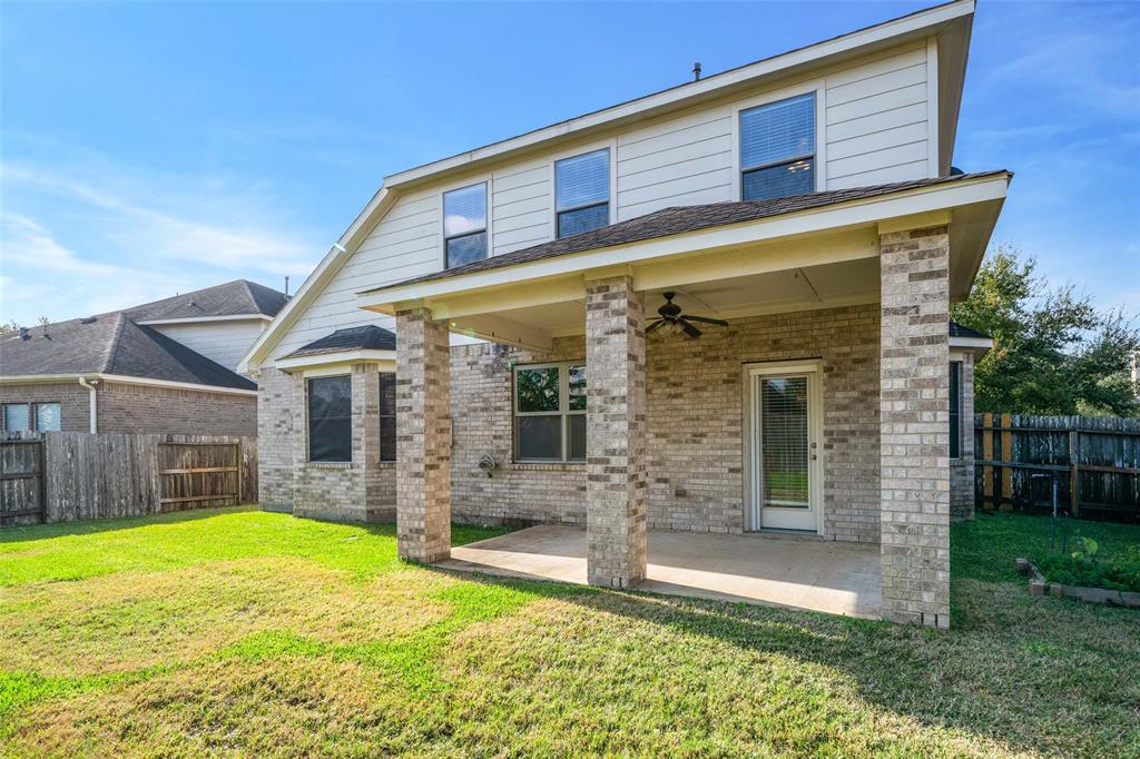 4102 2 Regal Stone Lane, Sugar Land, Texas 77479, 4 Bedrooms Bedrooms, 4 Rooms Rooms,2 BathroomsBathrooms,Single-family,For Sale,Regal Stone,90295992