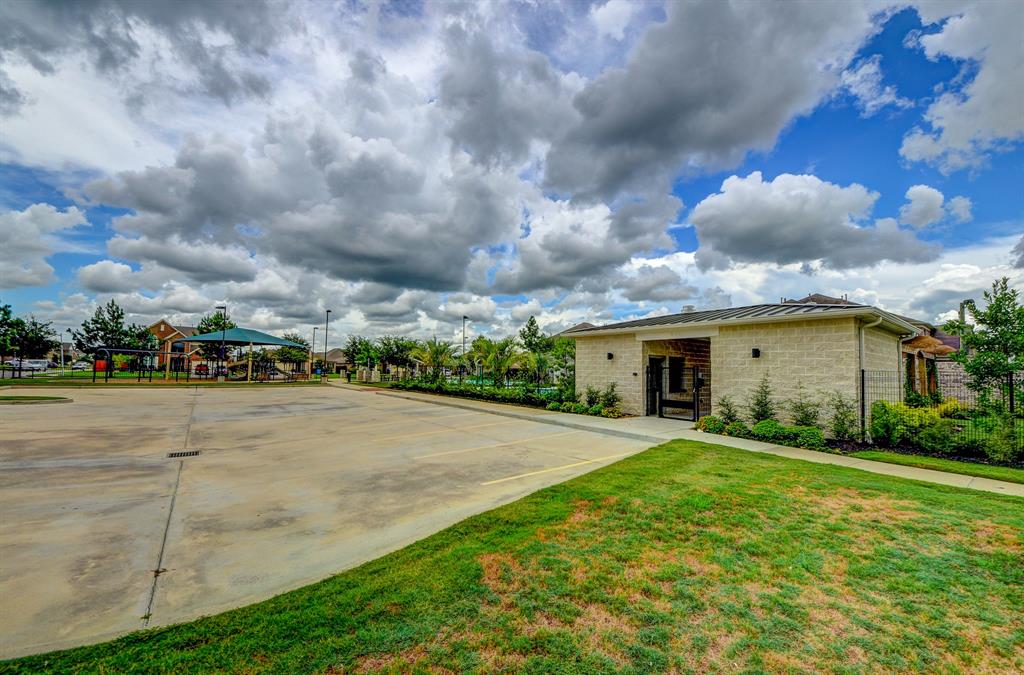 2122 1 Artic Loon Drive, Conroe, Texas 77385, 3 Bedrooms Bedrooms, 9 Rooms Rooms,2 BathroomsBathrooms,Single-family,For Sale,Artic Loon,86979617
