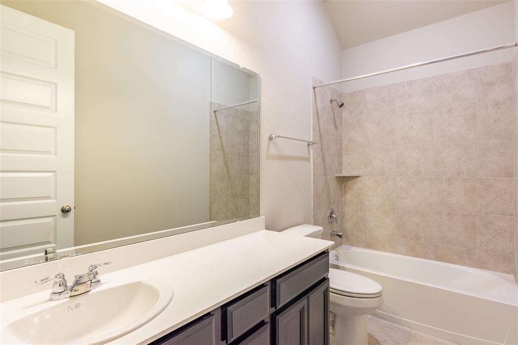 23018 1 Pearl Glen Lane, Richmond, Texas 77469, 4 Bedrooms Bedrooms, 10 Rooms Rooms,3 BathroomsBathrooms,Single-family,For Sale,Pearl Glen,67572567