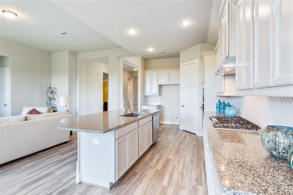 23018 1 Pearl Glen Lane, Richmond, Texas 77469, 4 Bedrooms Bedrooms, 10 Rooms Rooms,3 BathroomsBathrooms,Single-family,For Sale,Pearl Glen,67572567