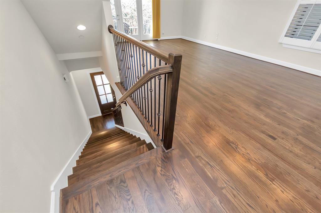 5305 4 Weslayan Street, Houston, Texas 77005, 4 Bedrooms Bedrooms, 8 Rooms Rooms,4 BathroomsBathrooms,Single-family,For Sale,Weslayan,74013791