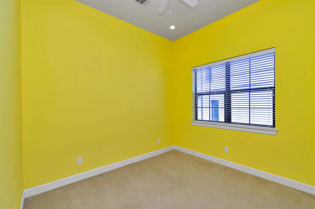 5305 4 Weslayan Street, Houston, Texas 77005, 4 Bedrooms Bedrooms, 8 Rooms Rooms,4 BathroomsBathrooms,Single-family,For Sale,Weslayan,74013791