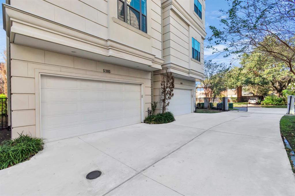 5305 4 Weslayan Street, Houston, Texas 77005, 4 Bedrooms Bedrooms, 8 Rooms Rooms,4 BathroomsBathrooms,Single-family,For Sale,Weslayan,74013791