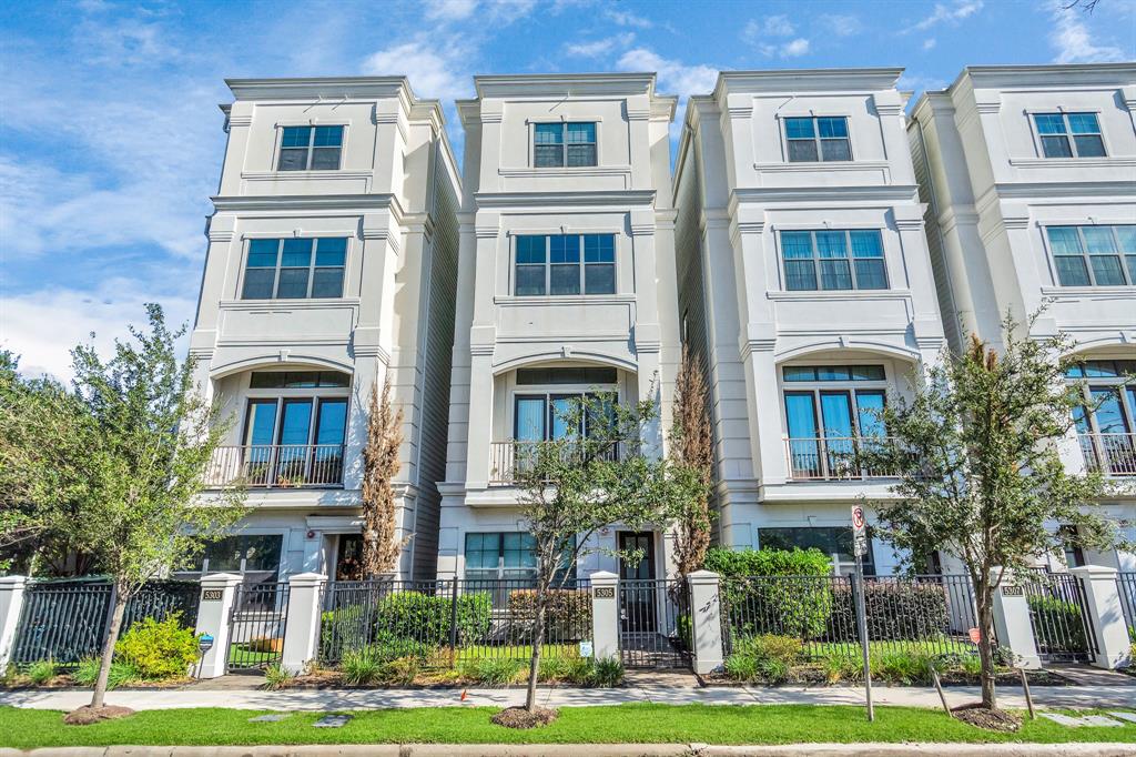 5305 4 Weslayan Street, Houston, Texas 77005, 4 Bedrooms Bedrooms, 8 Rooms Rooms,4 BathroomsBathrooms,Single-family,For Sale,Weslayan,74013791