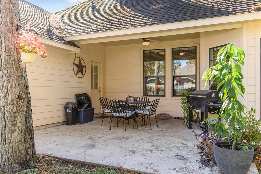3226 1 Glen Forest Drive, Montgomery, Texas 77356, 4 Bedrooms Bedrooms, 4 Rooms Rooms,3 BathroomsBathrooms,Single-family,For Sale,Glen Forest,86201715