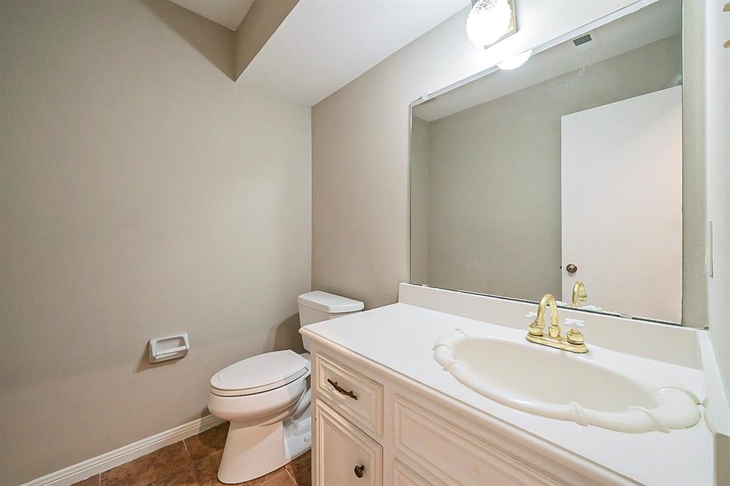 20423 2 Woodsong Court, Humble, Texas 77346, 3 Bedrooms Bedrooms, 3 Rooms Rooms,2 BathroomsBathrooms,Single-family,For Sale,Woodsong,81046982