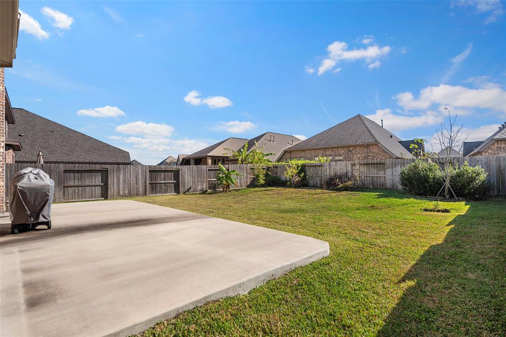 10022 2 Harbor Light Drive, Missouri City, Texas 77459, 4 Bedrooms Bedrooms, 7 Rooms Rooms,3 BathroomsBathrooms,Single-family,For Sale,Harbor Light,31411865