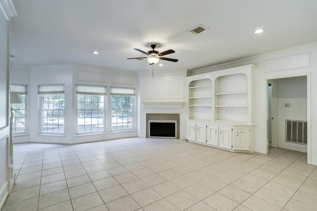 3022 2 Crown Forest Drive, Houston, Texas 77345, 4 Bedrooms Bedrooms, 9 Rooms Rooms,3 BathroomsBathrooms,Single-family,For Sale,Crown Forest,23103879