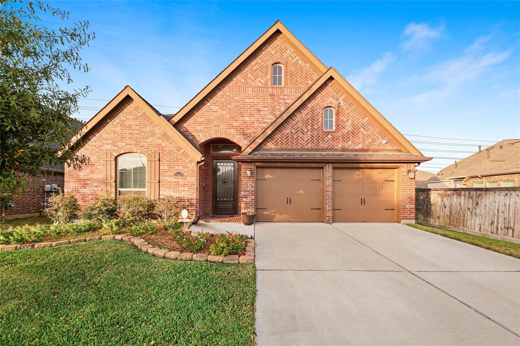 22410 1 Mary Rogers Trail, Richmond, Texas 77469, 4 Bedrooms Bedrooms, 6 Rooms Rooms,3 BathroomsBathrooms,Single-family,For Sale,Mary Rogers,25005754