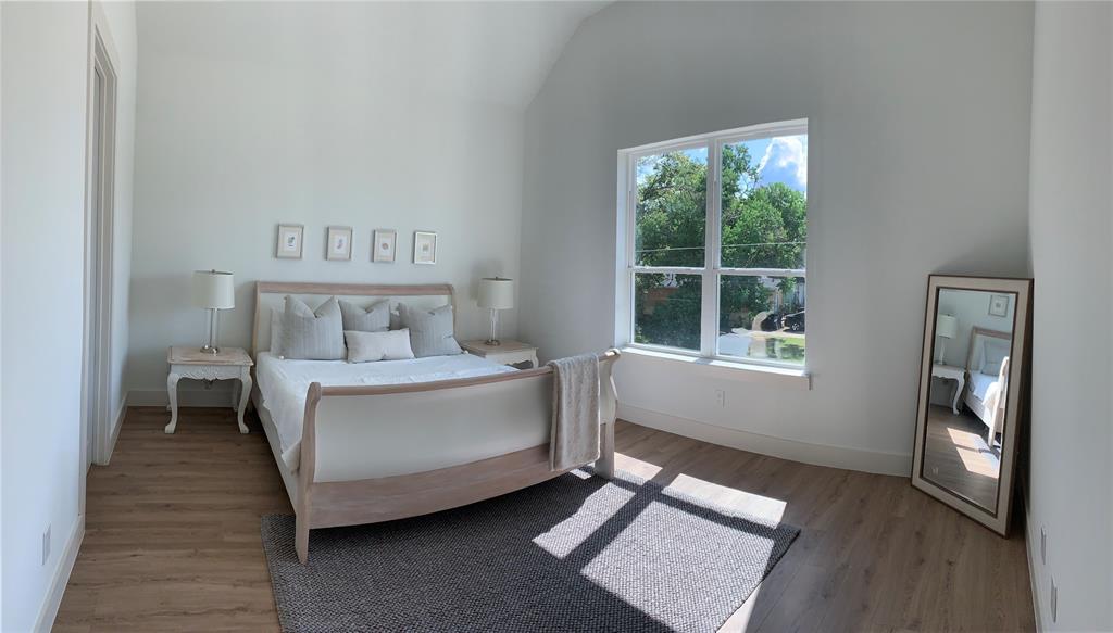 2311 2 Solo Street, Houston, Texas 77020, 3 Bedrooms Bedrooms, 11 Rooms Rooms,2 BathroomsBathrooms,Single-family,For Sale,Solo,74109524
