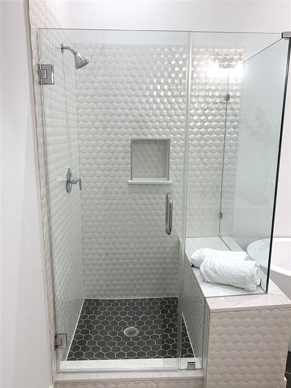 2311 2 Solo Street, Houston, Texas 77020, 3 Bedrooms Bedrooms, 11 Rooms Rooms,2 BathroomsBathrooms,Single-family,For Sale,Solo,74109524
