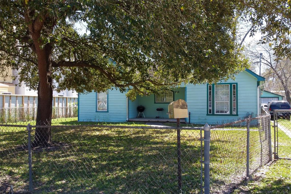 405 1 Donovan Street, Houston, Texas 77091, ,Single-family,For Sale,Donovan,11686520