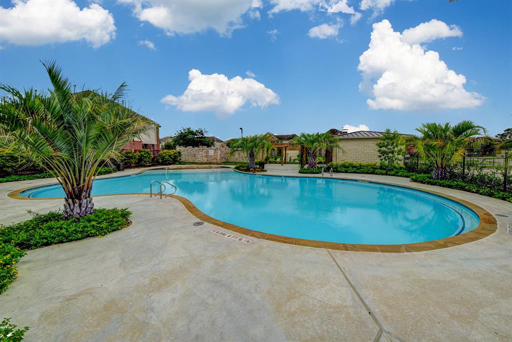 2106 2 Artic Loon, Conroe, Texas 77385, 4 Bedrooms Bedrooms, 13 Rooms Rooms,2 BathroomsBathrooms,Single-family,For Sale,Artic Loon,90062743
