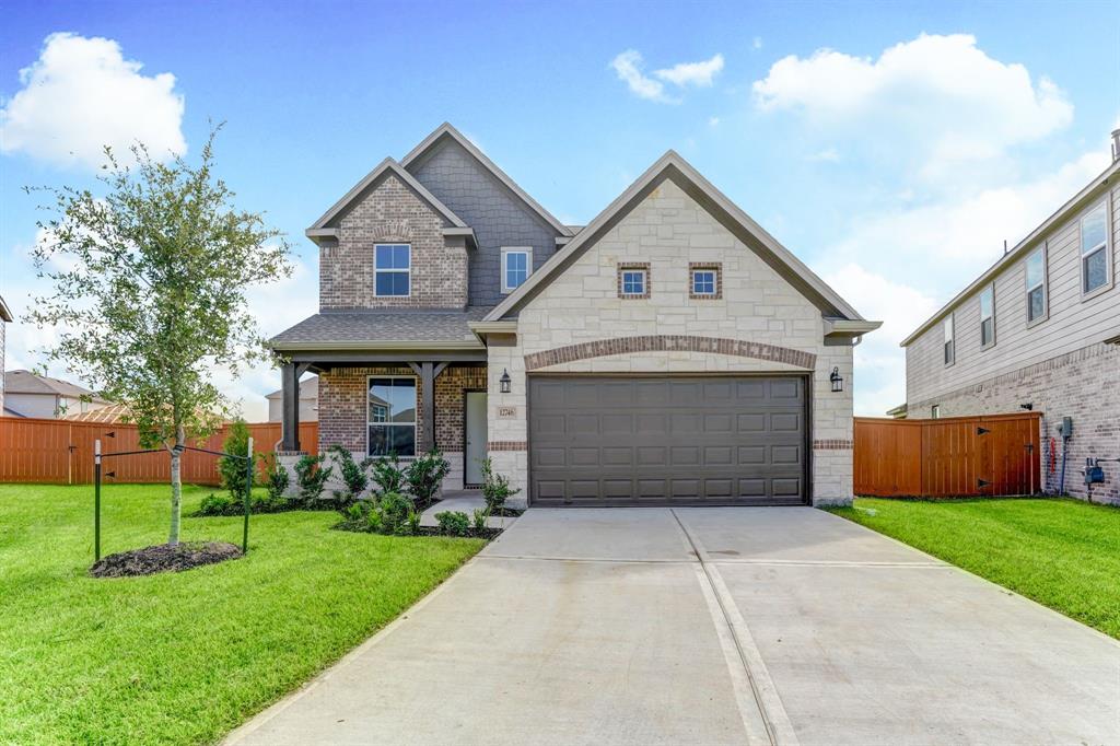2106 2 Artic Loon, Conroe, Texas 77385, 4 Bedrooms Bedrooms, 13 Rooms Rooms,2 BathroomsBathrooms,Single-family,For Sale,Artic Loon,90062743