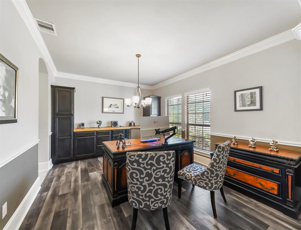 13806 2 Wickdale Garden Lane, Houston, Texas 77044, 4 Bedrooms Bedrooms, 8 Rooms Rooms,2 BathroomsBathrooms,Single-family,For Sale,Wickdale Garden,71549521