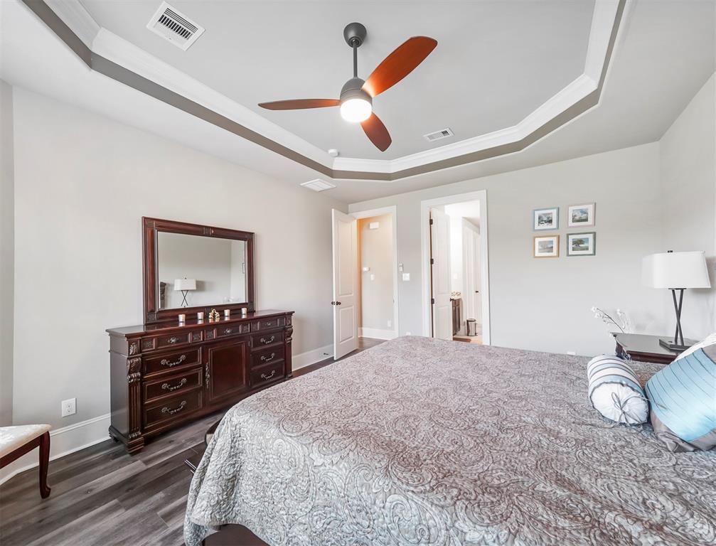 13806 2 Wickdale Garden Lane, Houston, Texas 77044, 4 Bedrooms Bedrooms, 8 Rooms Rooms,2 BathroomsBathrooms,Single-family,For Sale,Wickdale Garden,71549521