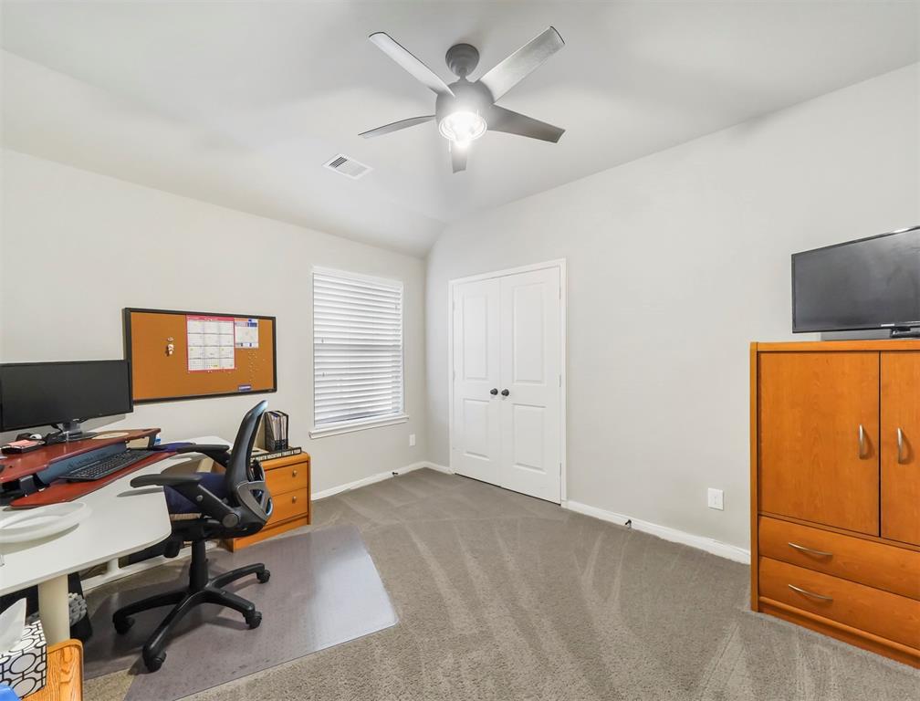 13806 2 Wickdale Garden Lane, Houston, Texas 77044, 4 Bedrooms Bedrooms, 8 Rooms Rooms,2 BathroomsBathrooms,Single-family,For Sale,Wickdale Garden,71549521