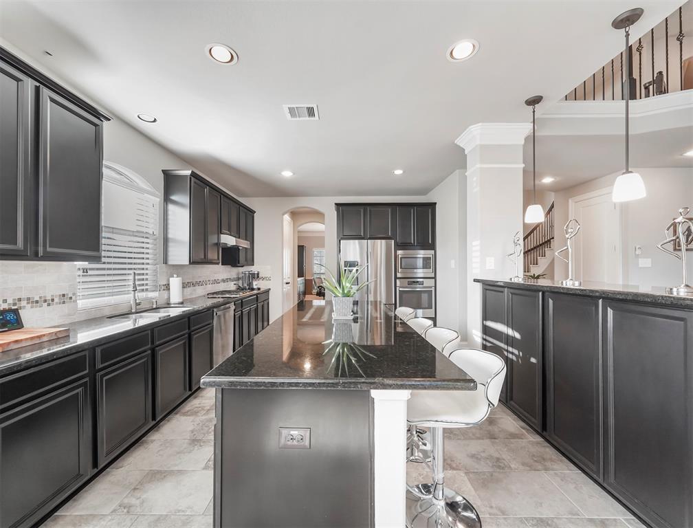 13806 2 Wickdale Garden Lane, Houston, Texas 77044, 4 Bedrooms Bedrooms, 8 Rooms Rooms,2 BathroomsBathrooms,Single-family,For Sale,Wickdale Garden,71549521
