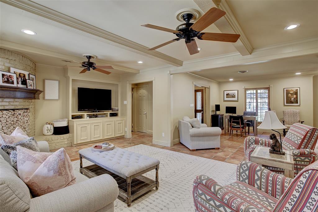 10003 1 Overbrook Lane, Houston, Texas 77042, 3 Bedrooms Bedrooms, 9 Rooms Rooms,2 BathroomsBathrooms,Single-family,For Sale,Overbrook,75904022