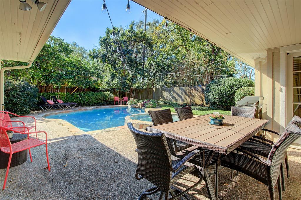 10003 1 Overbrook Lane, Houston, Texas 77042, 3 Bedrooms Bedrooms, 9 Rooms Rooms,2 BathroomsBathrooms,Single-family,For Sale,Overbrook,75904022