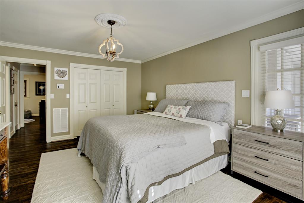 10003 1 Overbrook Lane, Houston, Texas 77042, 3 Bedrooms Bedrooms, 9 Rooms Rooms,2 BathroomsBathrooms,Single-family,For Sale,Overbrook,75904022
