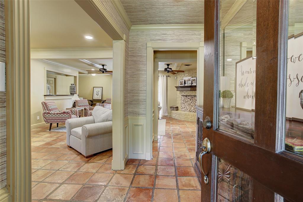 10003 1 Overbrook Lane, Houston, Texas 77042, 3 Bedrooms Bedrooms, 9 Rooms Rooms,2 BathroomsBathrooms,Single-family,For Sale,Overbrook,75904022