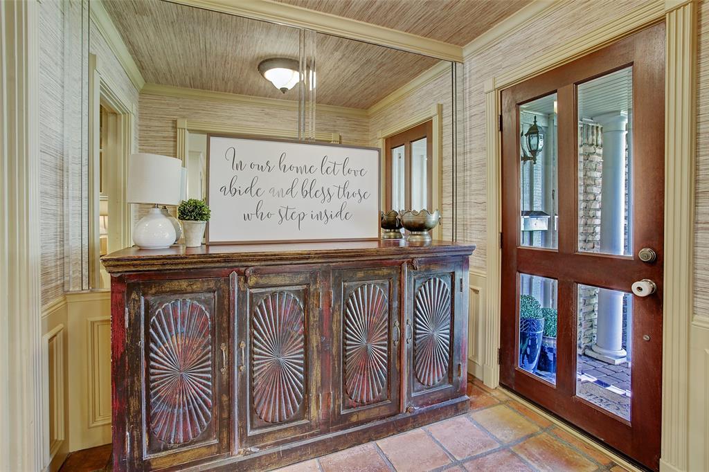 10003 1 Overbrook Lane, Houston, Texas 77042, 3 Bedrooms Bedrooms, 9 Rooms Rooms,2 BathroomsBathrooms,Single-family,For Sale,Overbrook,75904022