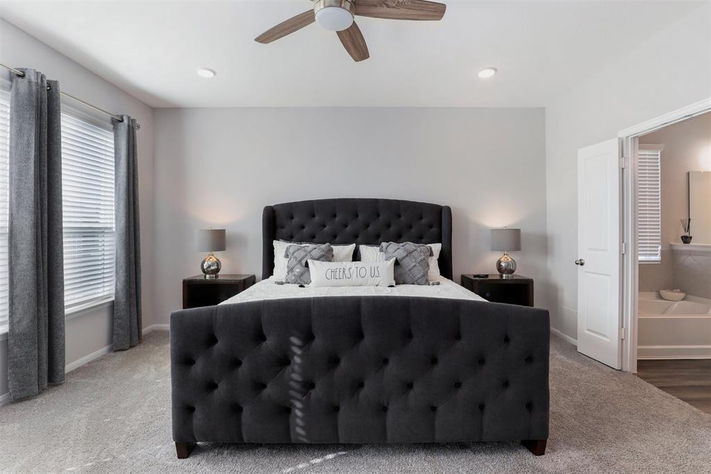 12713 1 Beacon Cove Drive, Texas City, Texas 77568, 4 Bedrooms Bedrooms, 7 Rooms Rooms,2 BathroomsBathrooms,Single-family,For Sale,Beacon Cove,81923567