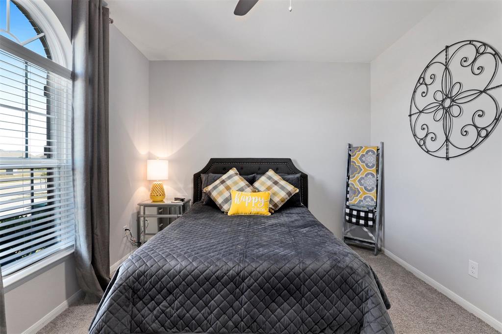 12713 1 Beacon Cove Drive, Texas City, Texas 77568, 4 Bedrooms Bedrooms, 7 Rooms Rooms,2 BathroomsBathrooms,Single-family,For Sale,Beacon Cove,81923567