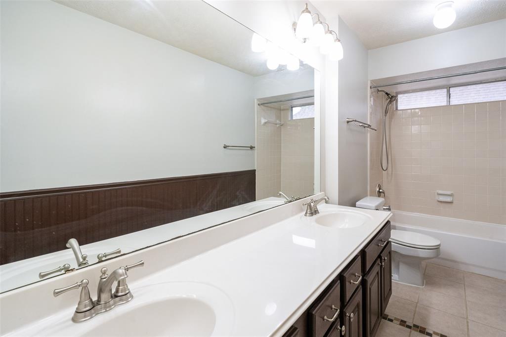 20614 2 Ivory Creek Lane, Katy, Texas 77450, 5 Bedrooms Bedrooms, 5 Rooms Rooms,3 BathroomsBathrooms,Single-family,For Sale,Ivory Creek,78805697