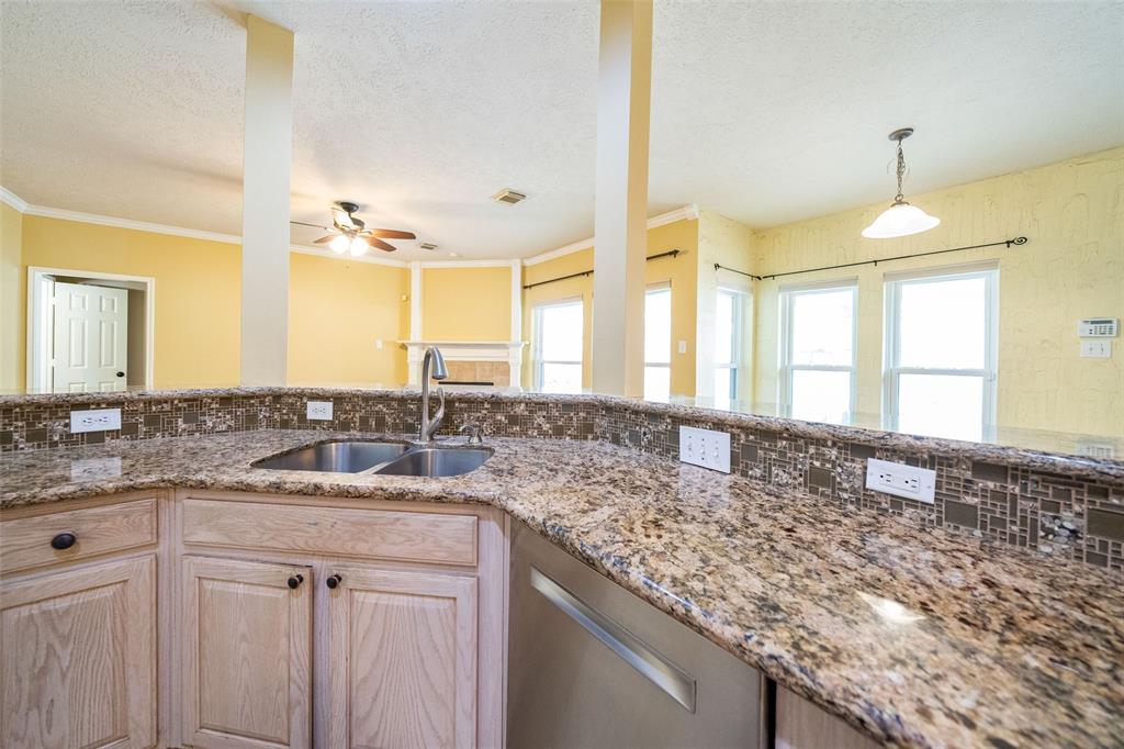 20614 2 Ivory Creek Lane, Katy, Texas 77450, 5 Bedrooms Bedrooms, 5 Rooms Rooms,3 BathroomsBathrooms,Single-family,For Sale,Ivory Creek,78805697