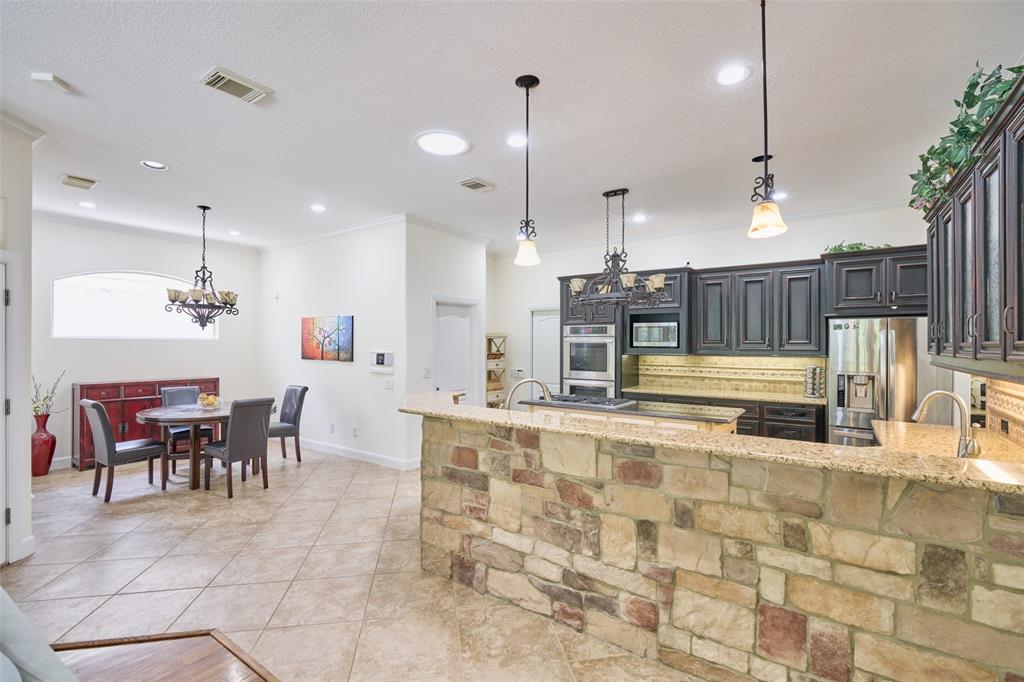 14 2 Argonne Place, The Woodlands, Texas 77382, 4 Bedrooms Bedrooms, 12 Rooms Rooms,3 BathroomsBathrooms,Single-family,For Sale,Argonne,76474753