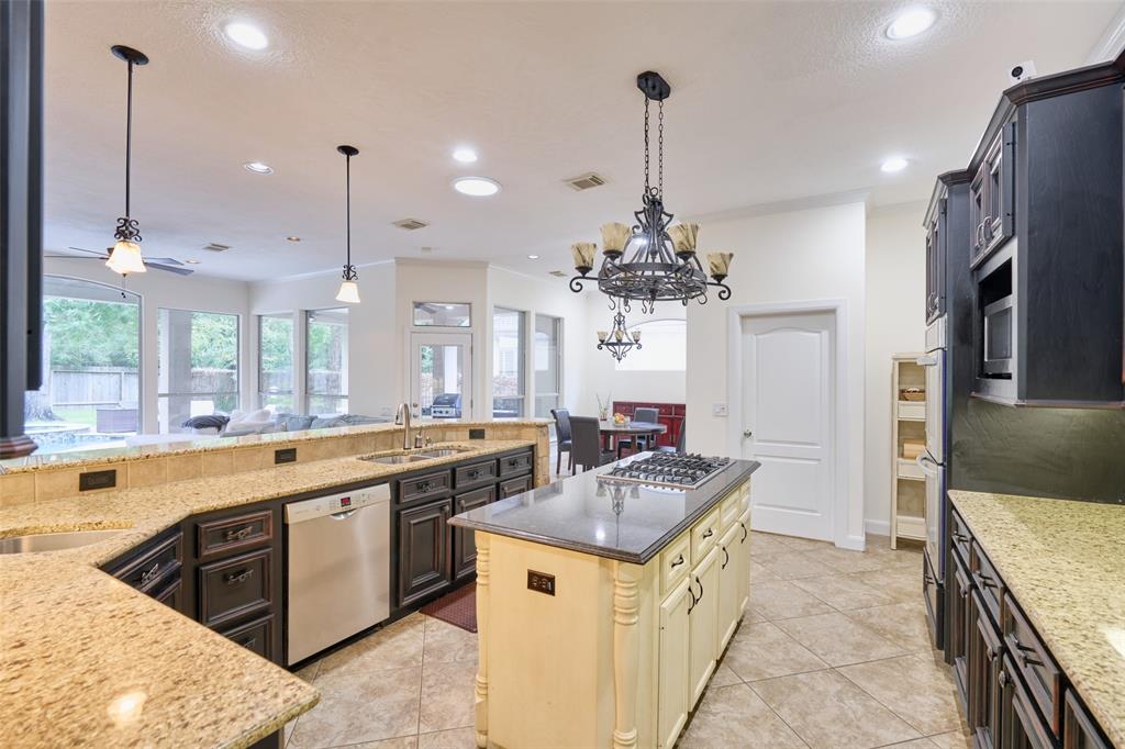 14 2 Argonne Place, The Woodlands, Texas 77382, 4 Bedrooms Bedrooms, 12 Rooms Rooms,3 BathroomsBathrooms,Single-family,For Sale,Argonne,76474753